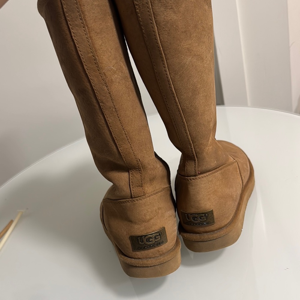 UGG Australia Boots Shoe Shearling Leather Women US6/37 Suede Zip Metal Label